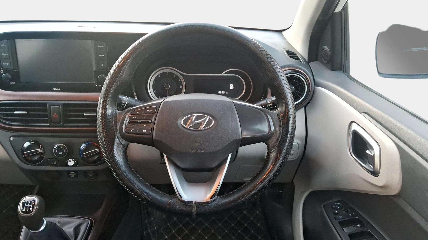 2020 Hyundai AURA SX 1.2, CNG, Manual, 86,199 km, Steering Wheel Close Up