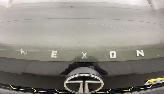 2020 Tata NEXON XM PETROL, Petrol, Manual, 69,802 km, Bonnet (hood) - Minor scratches