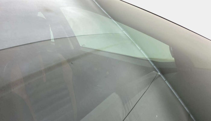 2020 Tata NEXON XM PETROL, Petrol, Manual, 69,802 km, Front windshield - Minor spot on windshield