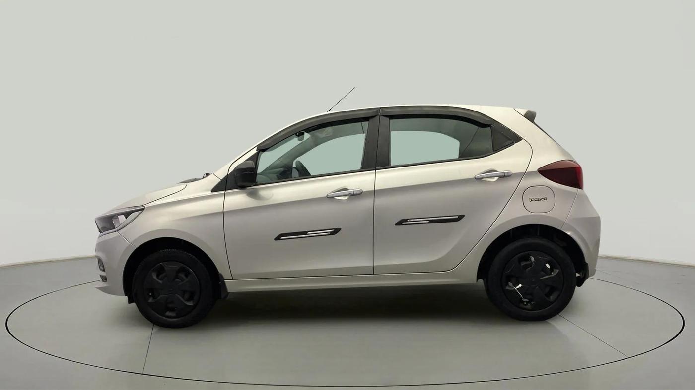 2020 Tata Tiago XT PETROL, Petrol, Manual, 54,979 km, Left Side