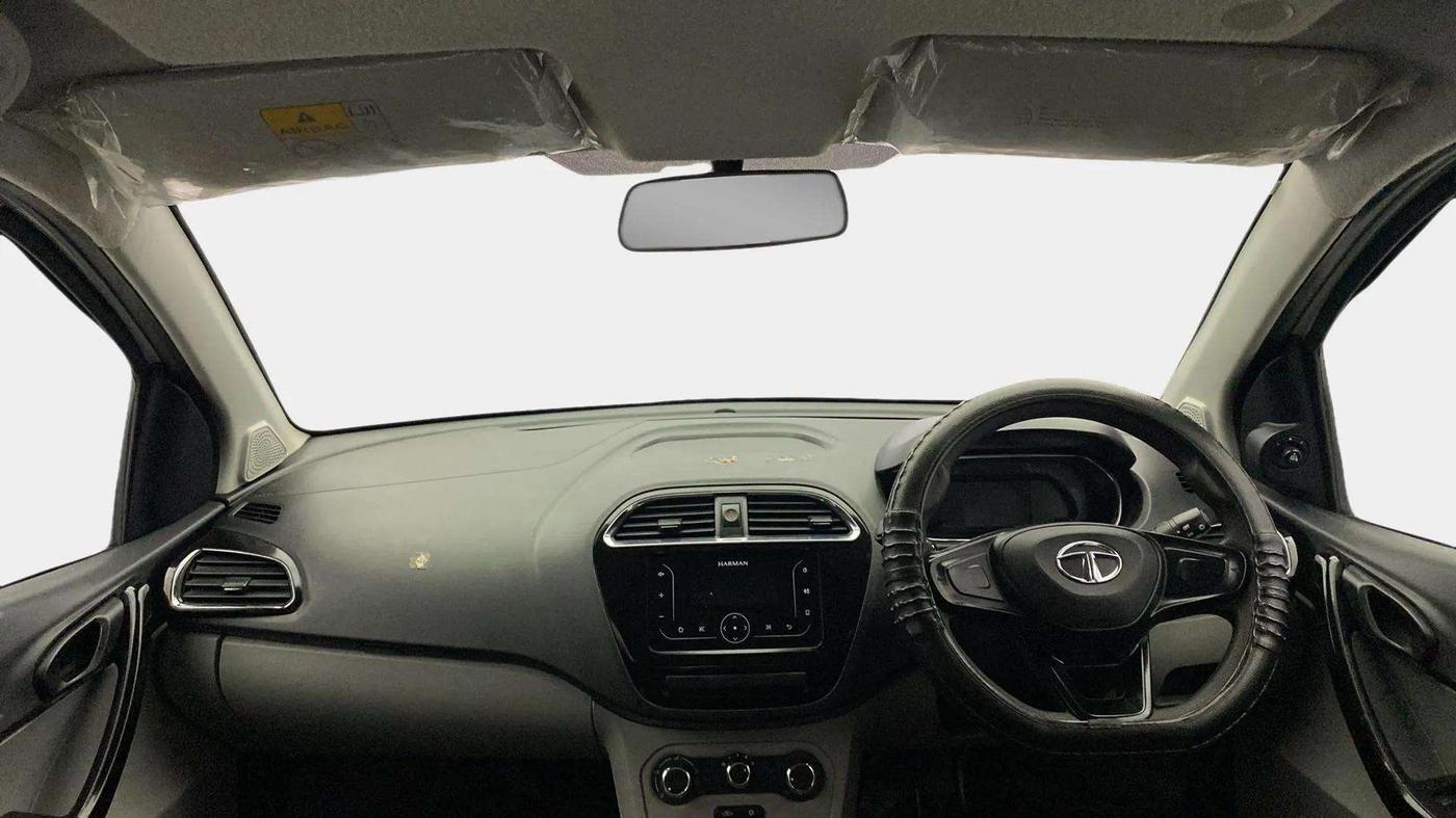 2020 Tata Tiago XT PETROL, Petrol, Manual, 54,979 km, Dashboard