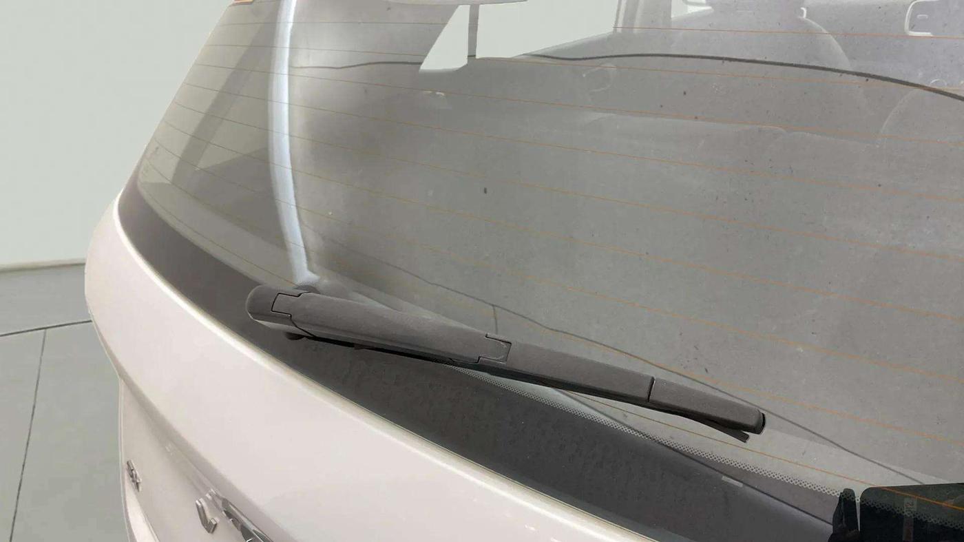 2019 Hyundai VENUE SX 1.0 (O) TURBO, Petrol, Manual, 37,145 km, Rear Wiper
