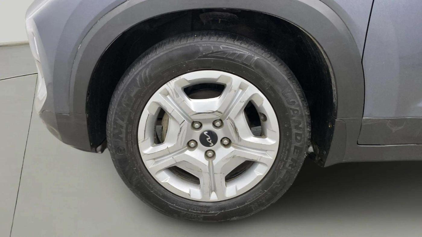 2022 KIA SONET HTK PLUS 1.2, Petrol, Manual, 54,617 km, Left Front Wheel