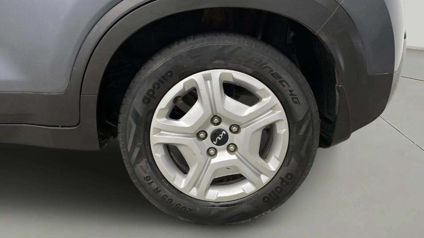 2022 KIA SONET HTK PLUS 1.2, Petrol, Manual, 54,617 km, Left Rear Wheel