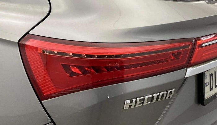 2020 MG HECTOR SMART HYBRID 1.5 PETROL, Petrol, Manual, 67,641 km, Left tail light - Minor scratches