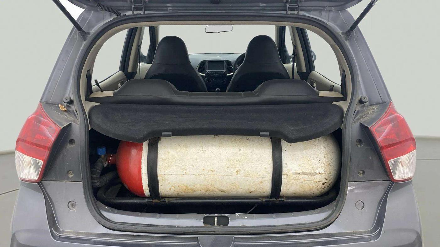 2019 Hyundai NEW SANTRO SPORTZ CNG, CNG, Manual, 86,955 km, Boot Inside