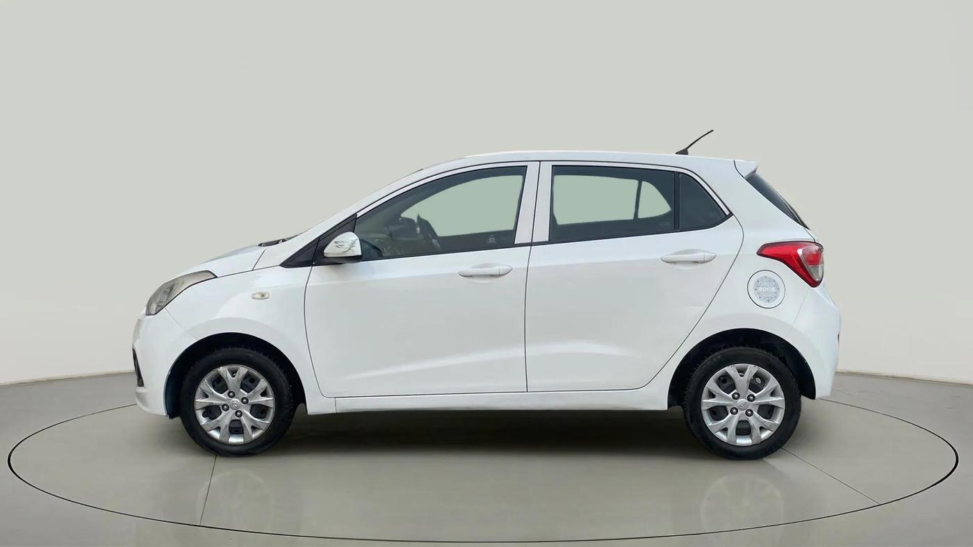 2015 Hyundai Grand i10 MAGNA 1.2 KAPPA VTVT, Petrol, Manual, 34,416 km, Left Side
