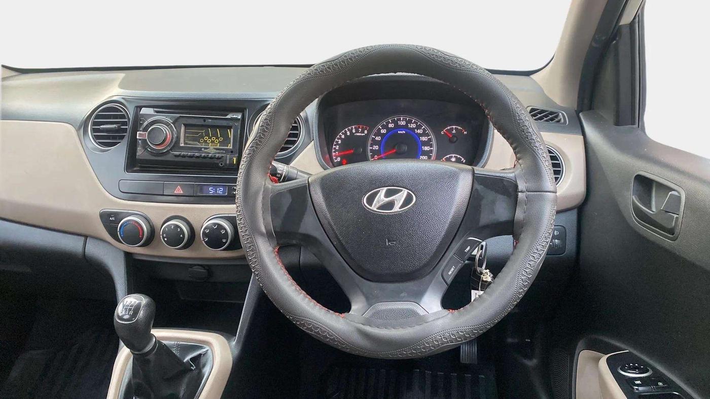 2015 Hyundai Grand i10 MAGNA 1.2 KAPPA VTVT, Petrol, Manual, 34,416 km, Steering Wheel Close Up