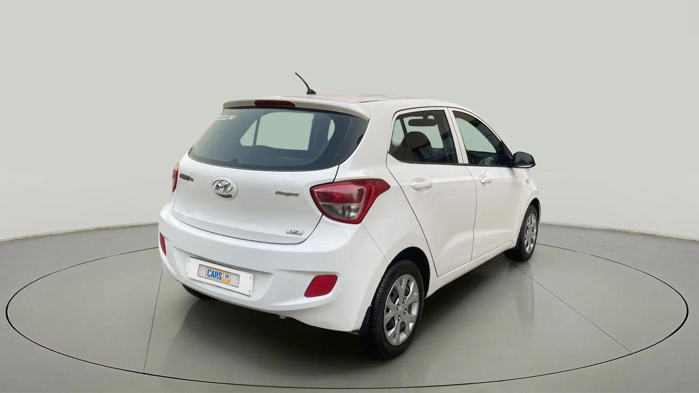2015 Hyundai Grand i10 MAGNA 1.2 KAPPA VTVT, Petrol, Manual, 34,416 km, Right Back Diagonal