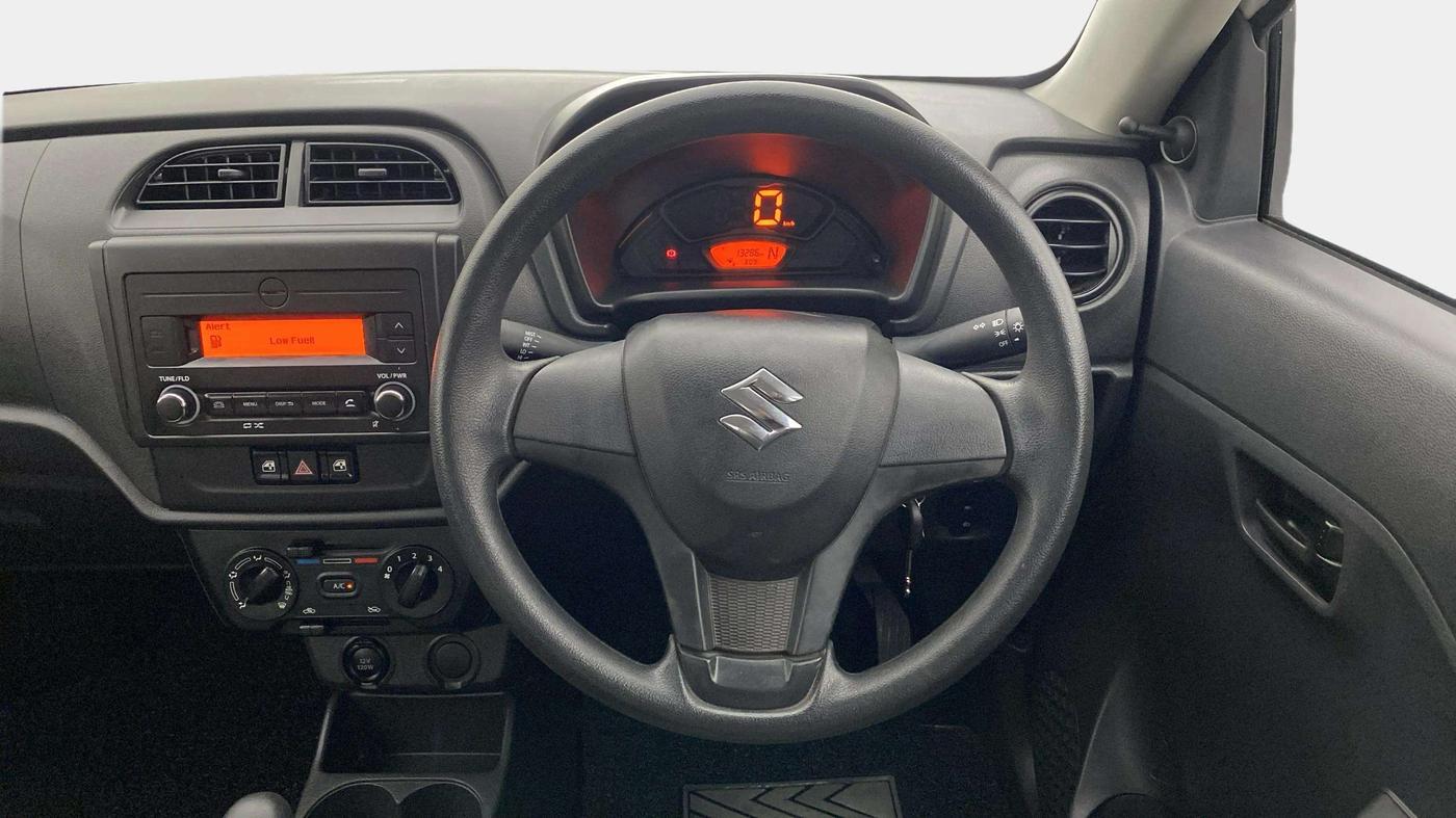 2024 Maruti Alto K10 VXI AMT, CNG, Automatic, 13,238 km, Steering Wheel Close Up