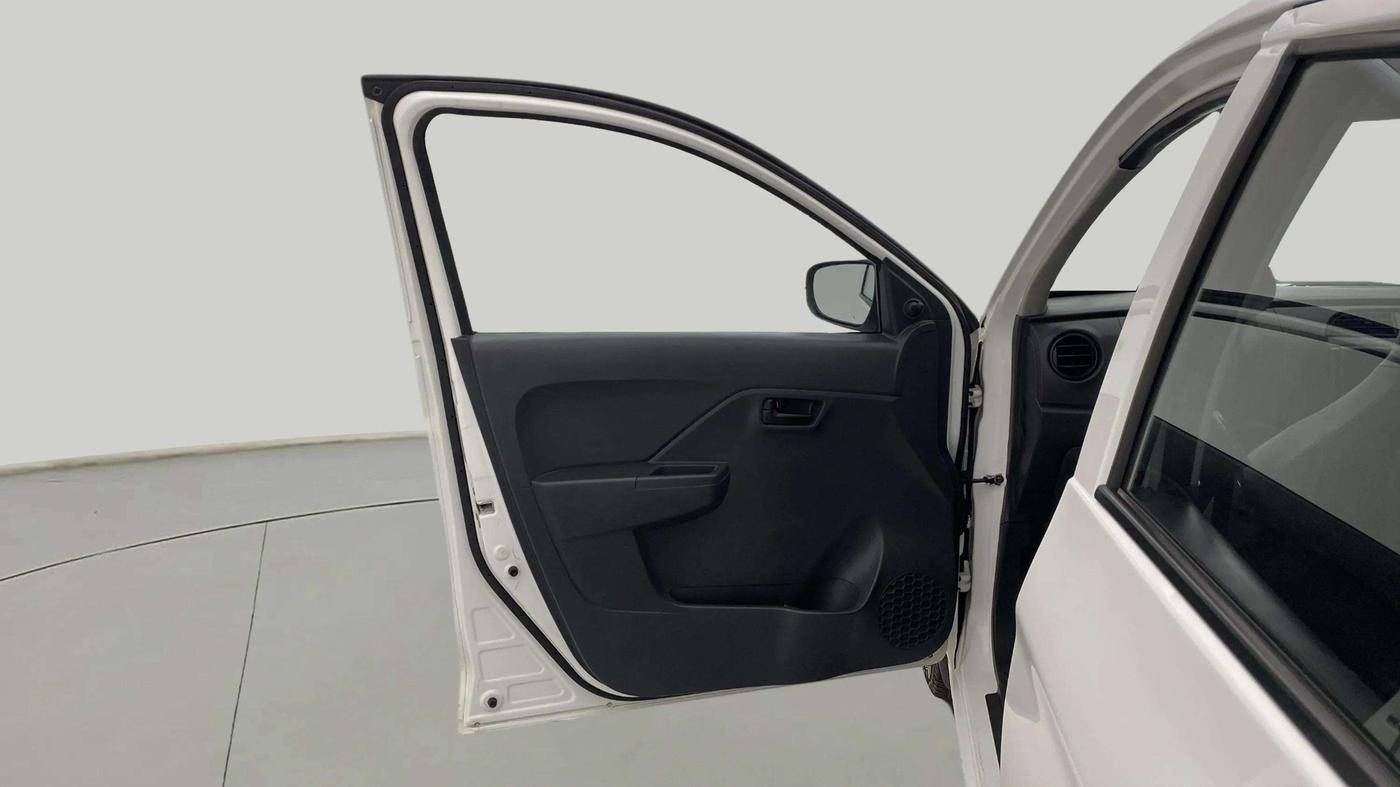 2024 Maruti Alto K10 VXI AMT, CNG, Automatic, 13,238 km, LHS Front Door