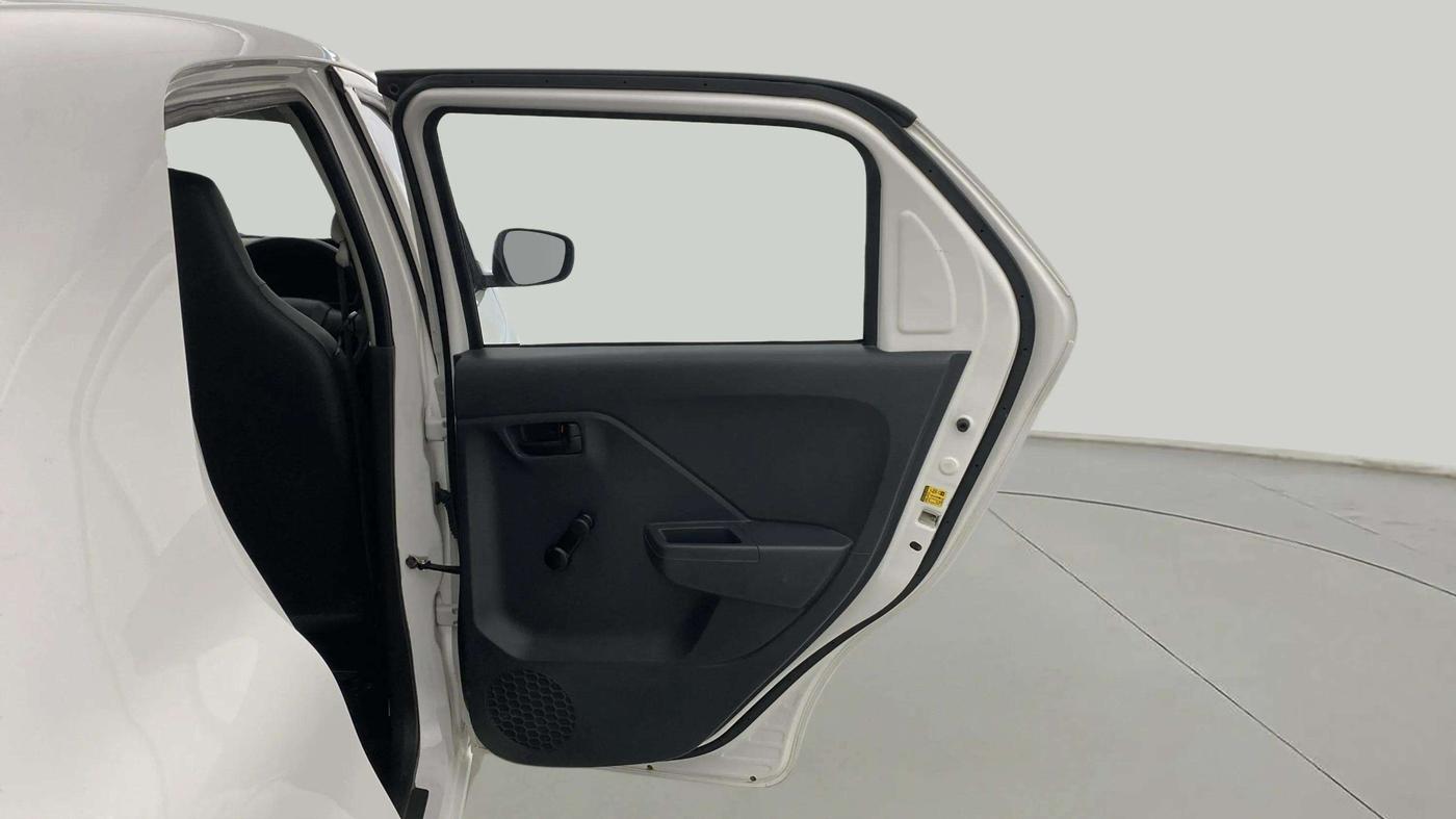 2024 Maruti Alto K10 VXI AMT, CNG, Automatic, 13,238 km, RHS Rear Door