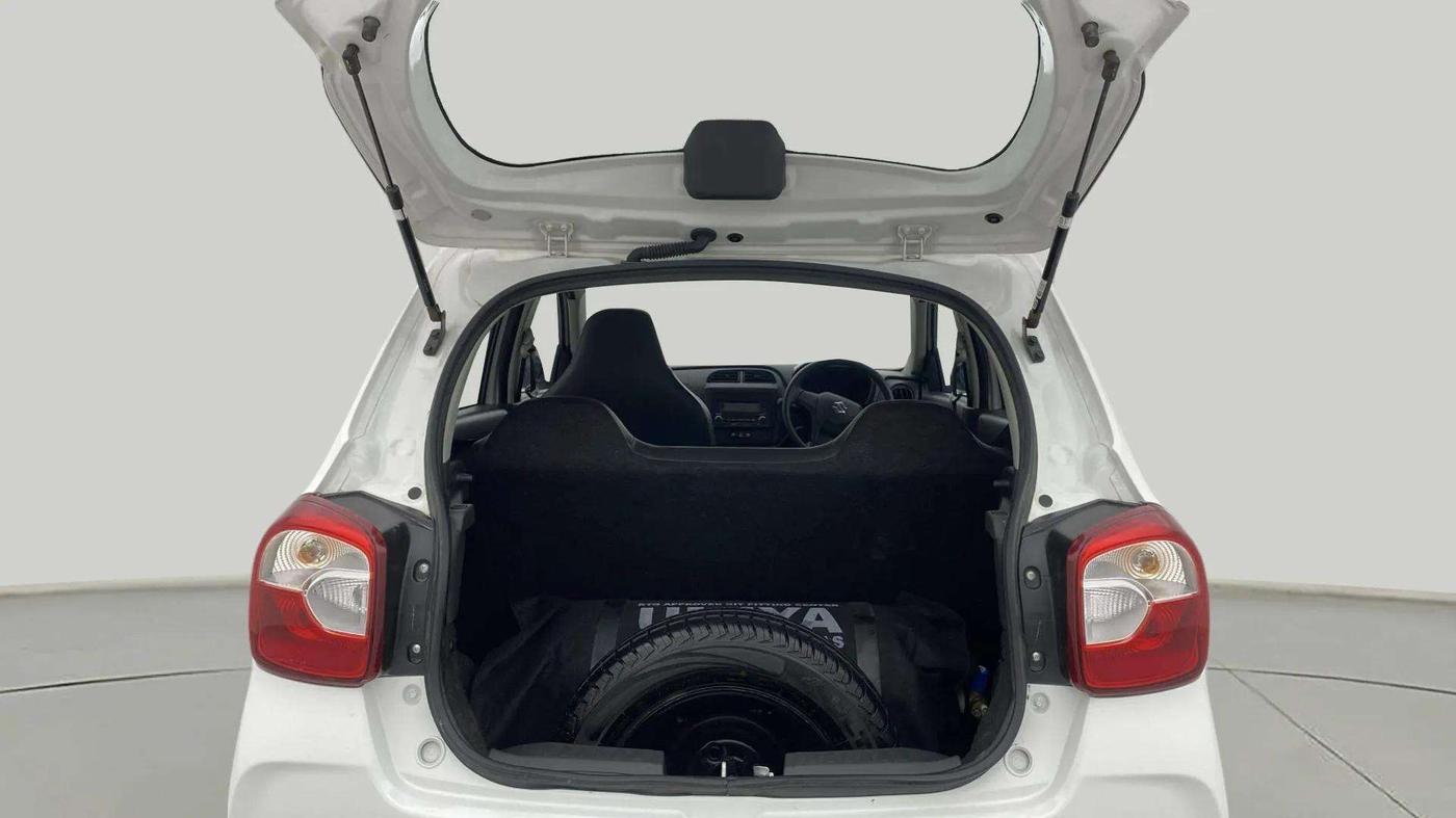 2024 Maruti Alto K10 VXI AMT, CNG, Automatic, 13,238 km, Boot Inside