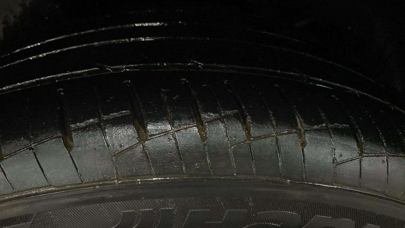 2019 Hyundai Creta SX AT 1.6 PETROL, Petrol, Automatic, 31,212 km, Left Front Tyre Tread