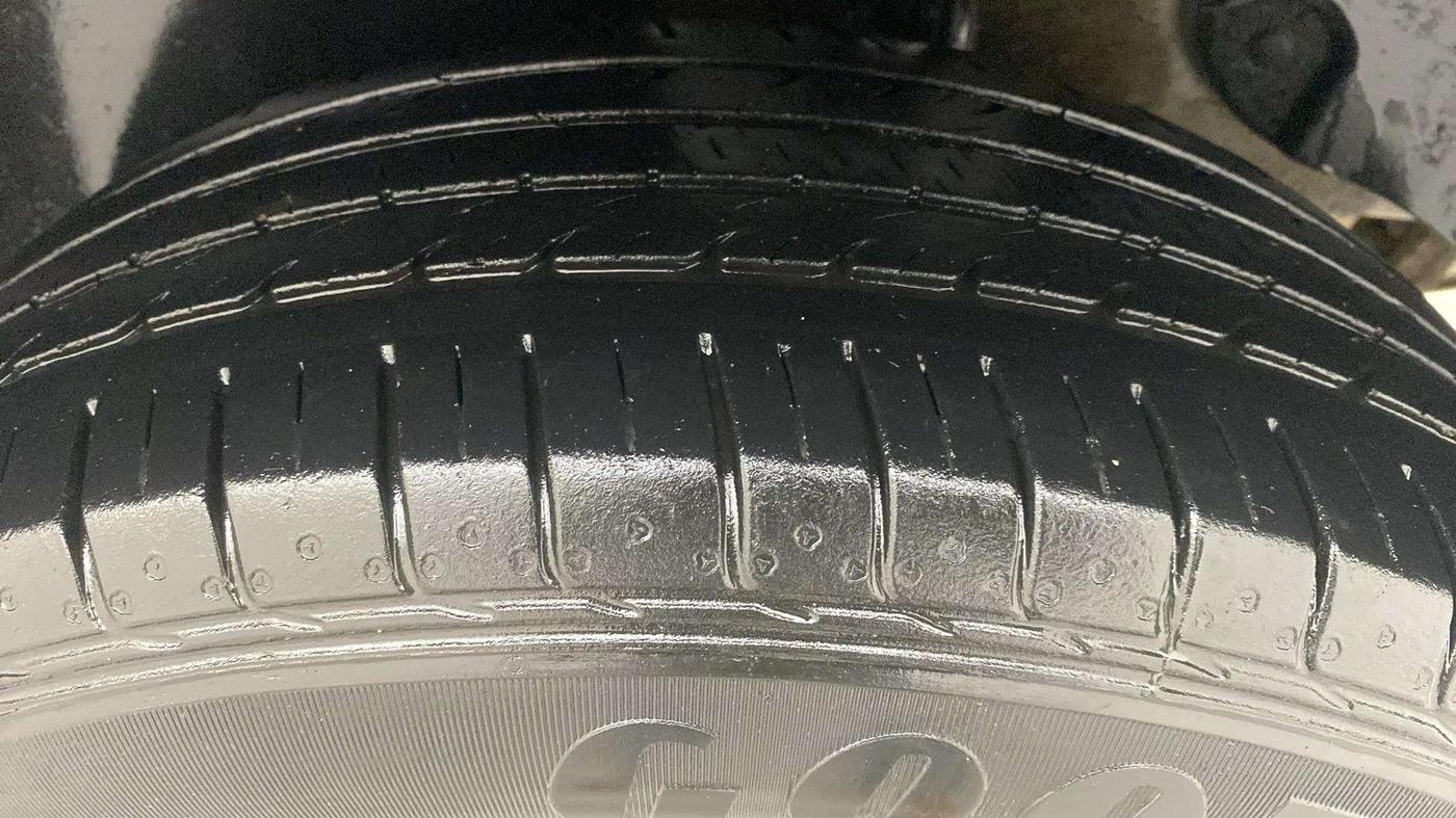 2022 KIA SELTOS HTE 1.5 PETROL, Petrol, Manual, 28,246 km, Left Rear Tyre Tread