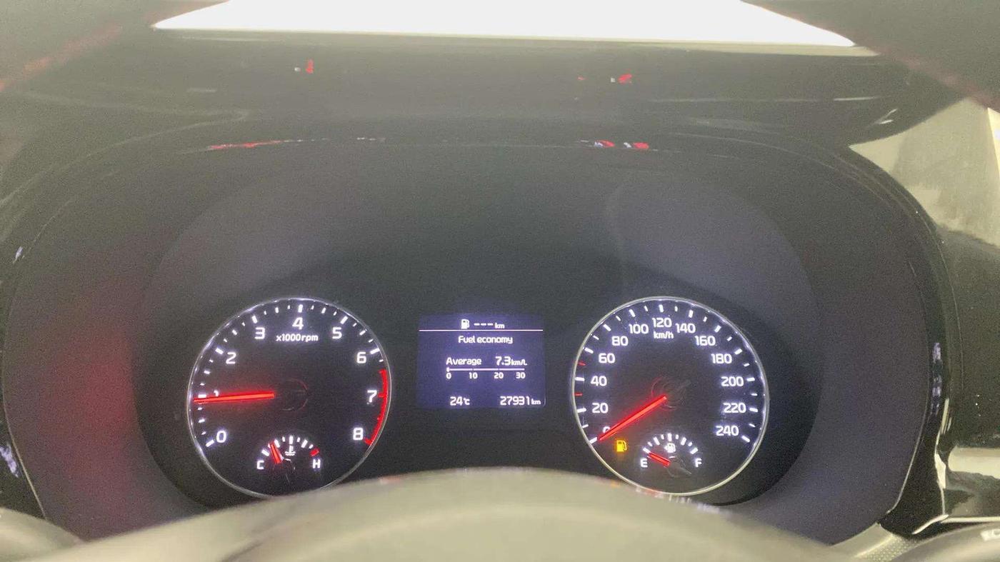 2022 KIA SELTOS HTE 1.5 PETROL, Petrol, Manual, 28,246 km, Odometer Image