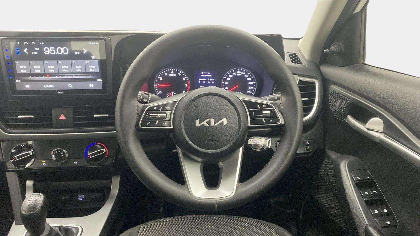 2022 KIA SELTOS HTE 1.5 PETROL, Petrol, Manual, 28,246 km, Steering Wheel Close Up