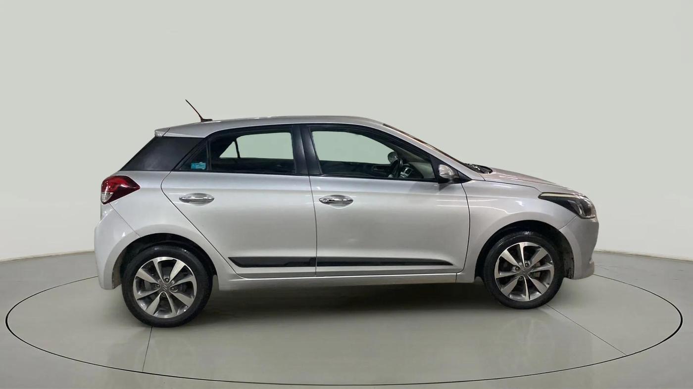 2015 Hyundai Elite i20 ASTA 1.4 CRDI, Diesel, Manual, 88,388 km, Right Side View