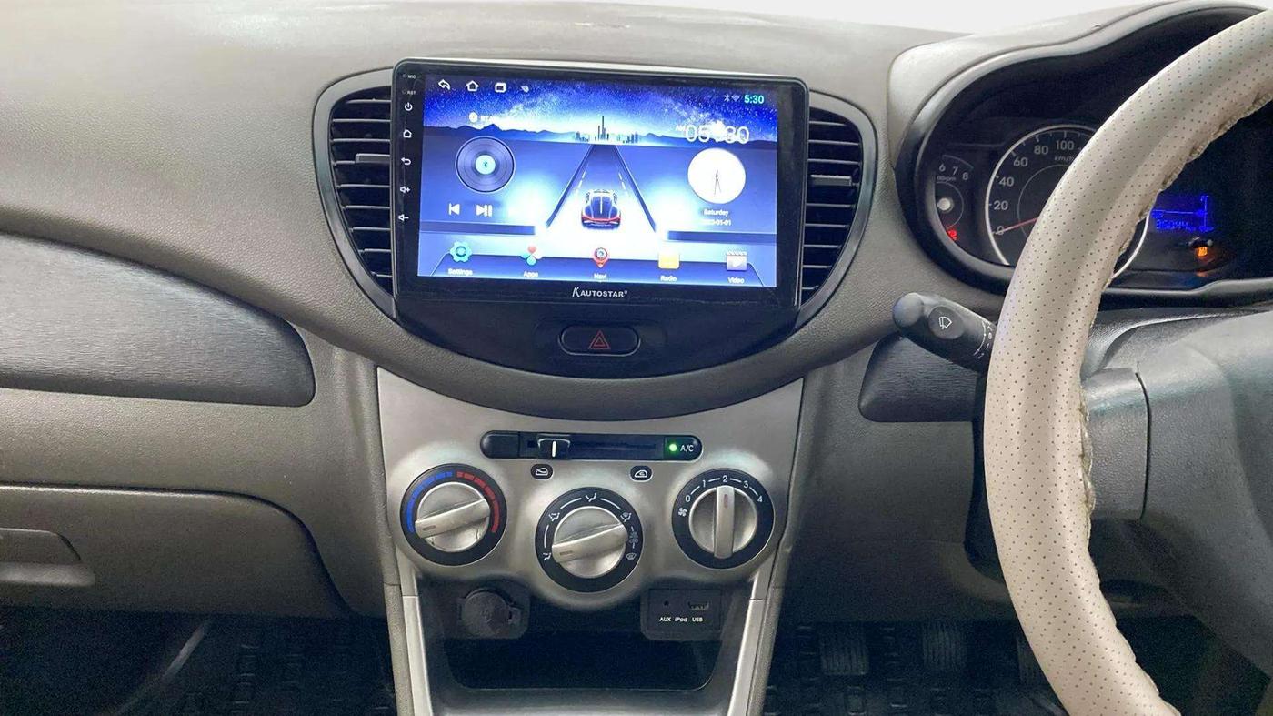 2015 Hyundai i10 SPORTZ 1.1, Petrol, Manual, 36,080 km, Air Conditioner