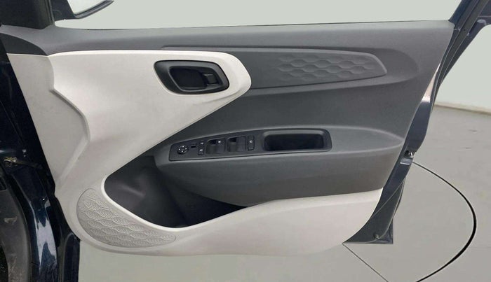2021 Hyundai GRAND I10 NIOS MAGNA 1.2 KAPPA VTVT, Petrol, Manual, 11,135 km, Driver Side Door Panels Control