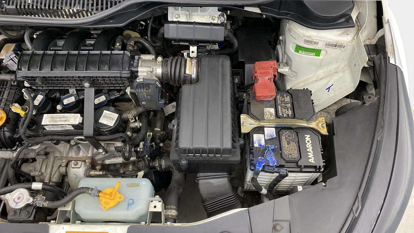2023 Tata ALTROZ XT PETROL, Petrol, Manual, 9,659 km, Engine View - Left