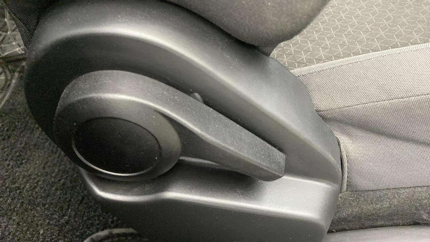 2023 Tata ALTROZ XT PETROL, Petrol, Manual, 9,659 km, Driver Side Adjustment Panel