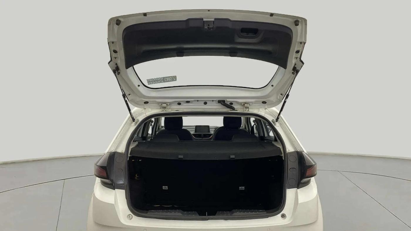 2023 Tata ALTROZ XT PETROL, Petrol, Manual, 9,659 km, Boot Open Zoomed View