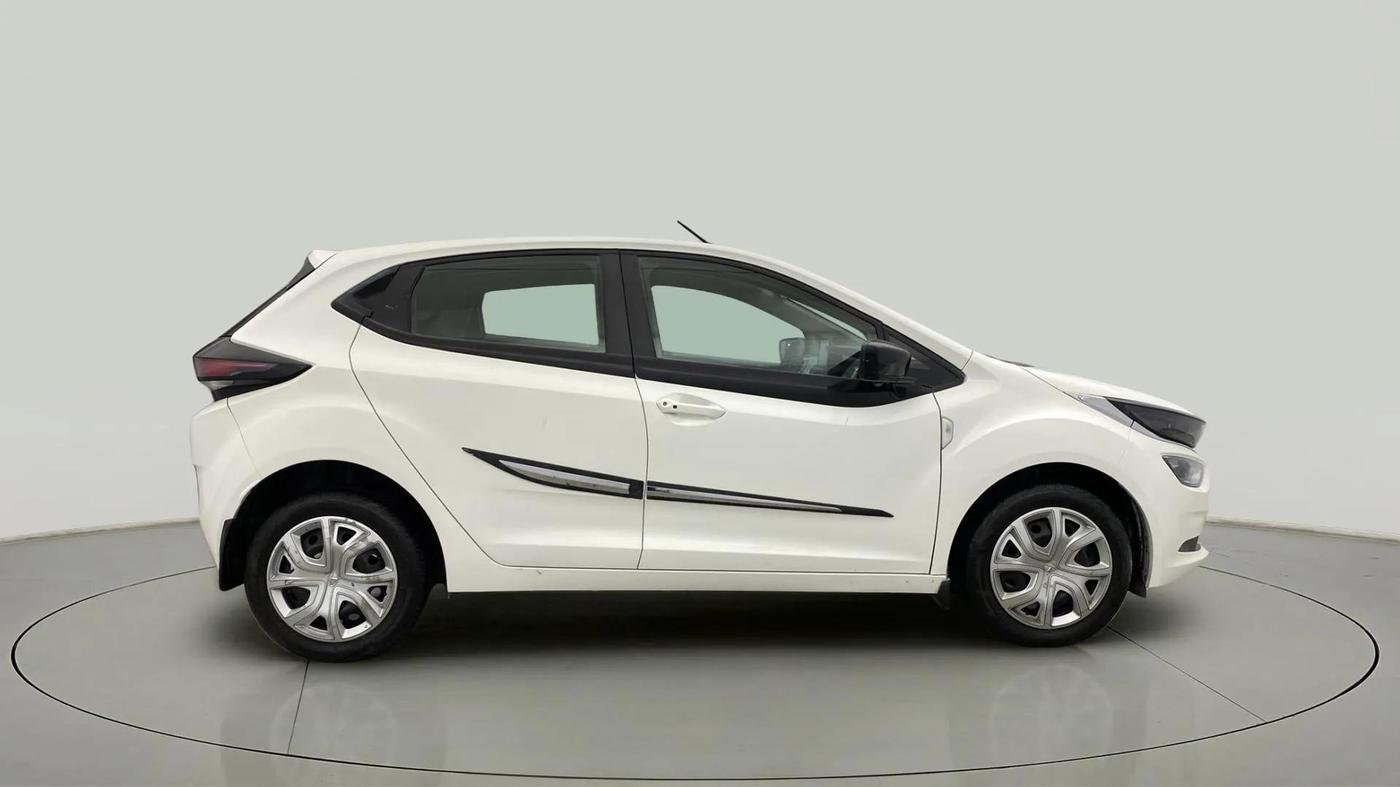 2023 Tata ALTROZ XT PETROL, Petrol, Manual, 9,659 km, Right Side View