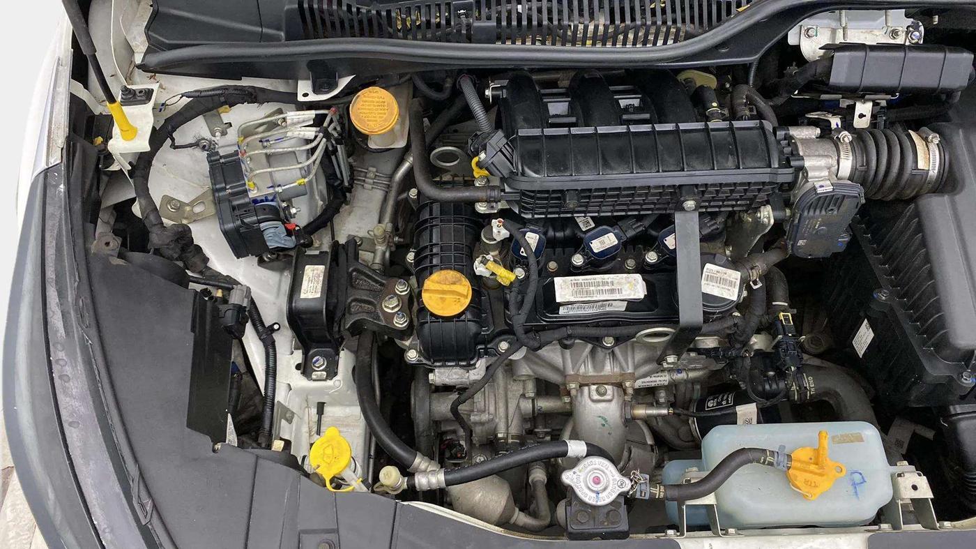 2023 Tata ALTROZ XT PETROL, Petrol, Manual, 9,659 km, Engine View - Right