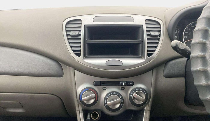 2013 Hyundai i10 MAGNA 1.2, Petrol, Manual, 15,062 km, Air Conditioner