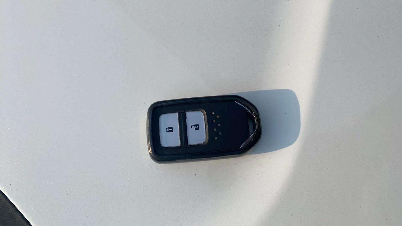 2018 Honda BR-V 1.5L I-VTEC V, Petrol, Manual, 85,344 km, Key Close Up