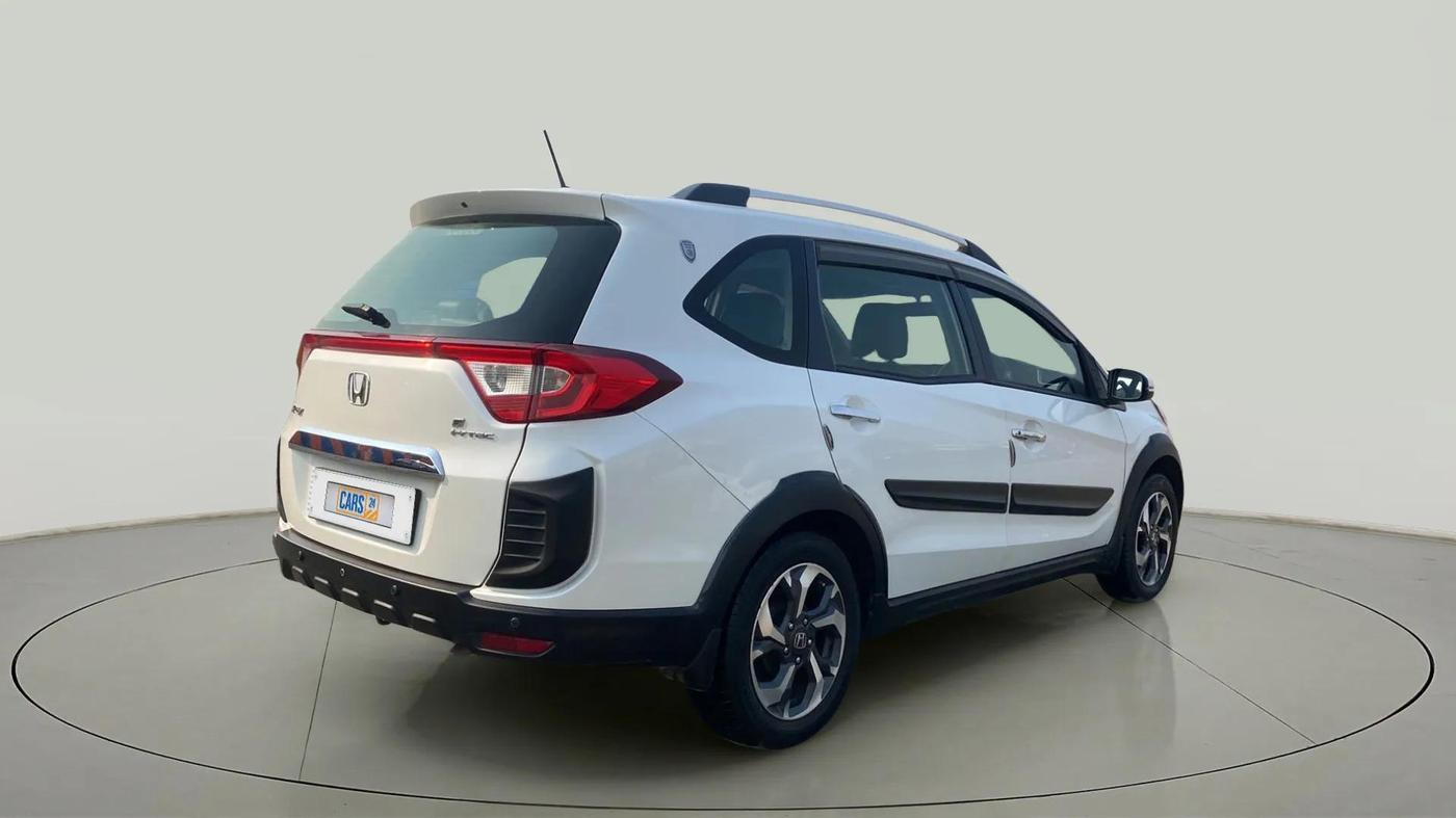 2018 Honda BR-V 1.5L I-VTEC V, Petrol, Manual, 85,344 km, Right Back Diagonal