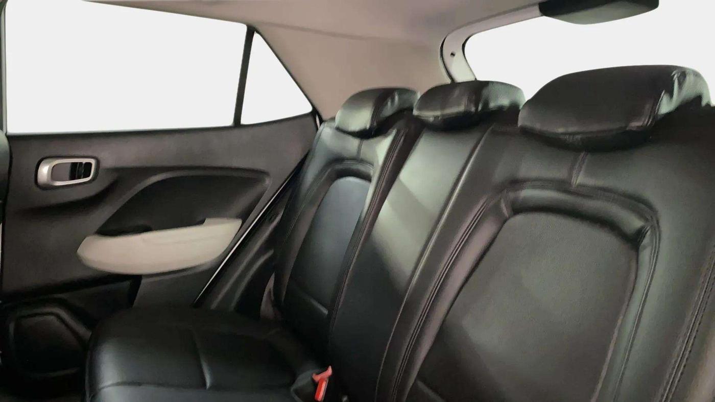 2023 Hyundai VENUE SX 1.0 (O) TURBO IMT, Petrol, Manual, 24,029 km, Right Side Rear Door Cabin