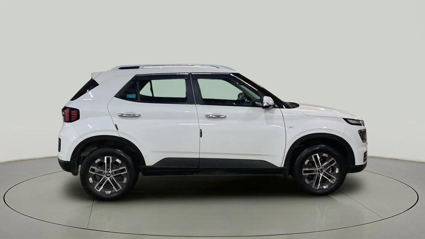 2023 Hyundai VENUE SX 1.0 (O) TURBO IMT, Petrol, Manual, 24,029 km, Right Side View