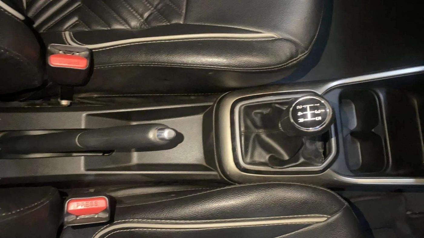 2018 Maruti IGNIS DELTA 1.2, Petrol, Manual, 29,878 km, Gear Lever