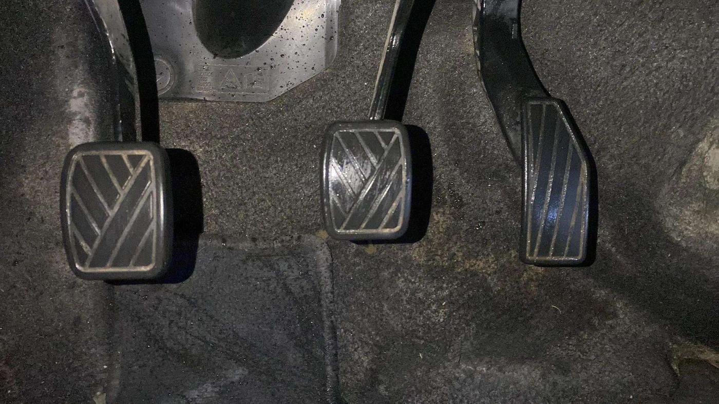 2018 Maruti IGNIS DELTA 1.2, Petrol, Manual, 29,878 km, Pedals