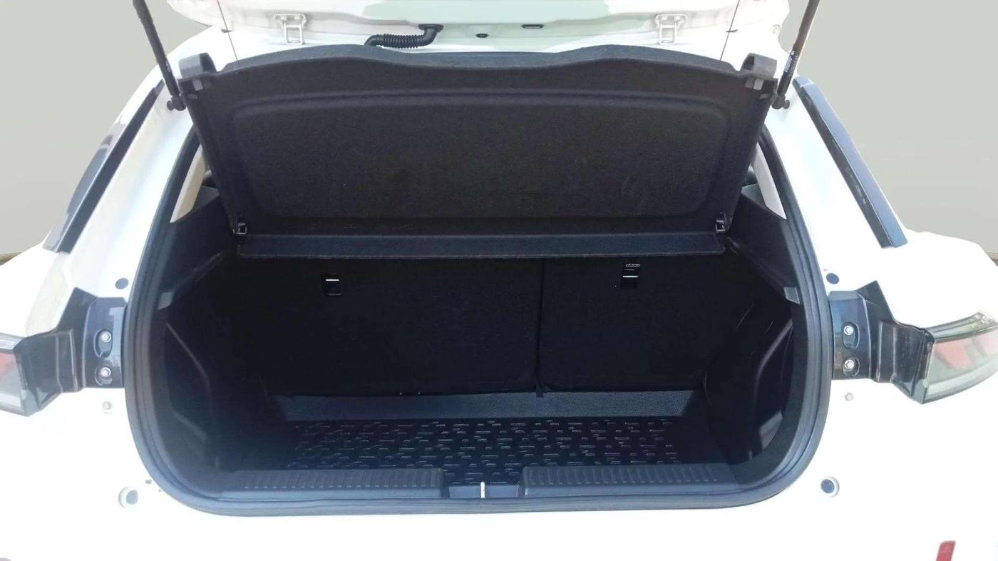 2024 Maruti FRONX DELTA PLUS 1.2L AGS, Petrol, Automatic, 8,460 km, Boot Inside