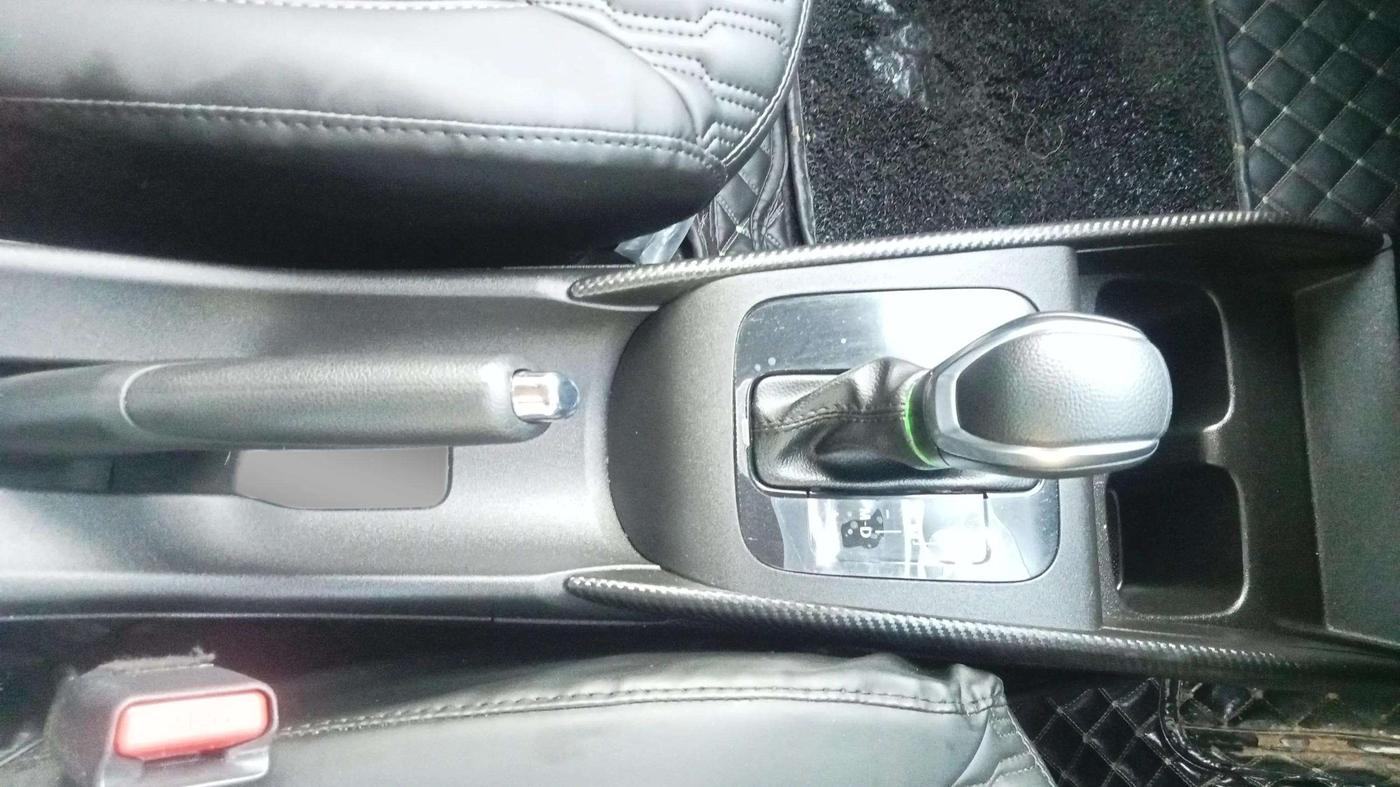 2024 Maruti FRONX DELTA PLUS 1.2L AGS, Petrol, Automatic, 8,460 km, Gear Lever