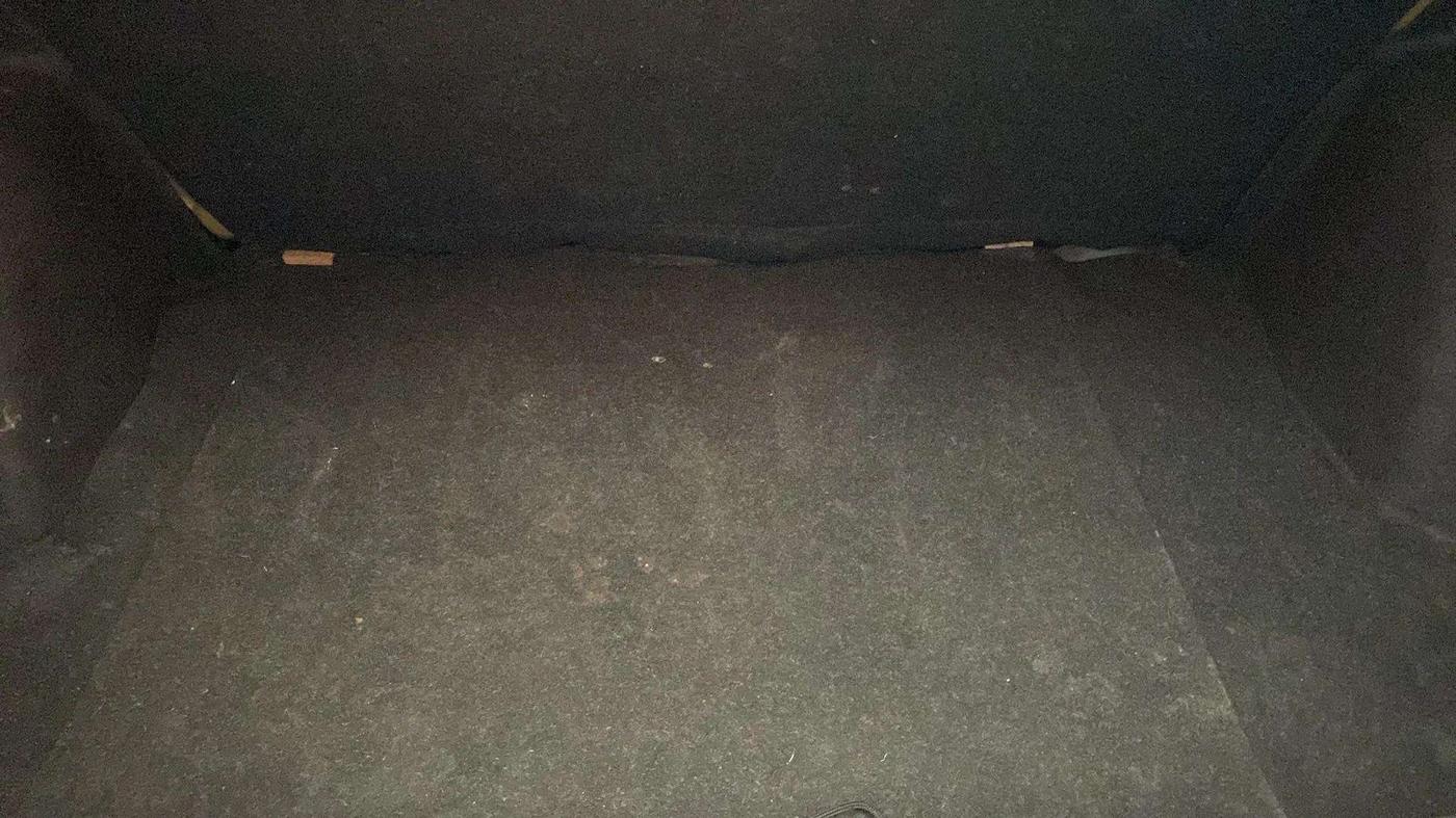 2015 Maruti Swift Dzire ZXI, Petrol, Manual, 68,451 km, Boot Inside