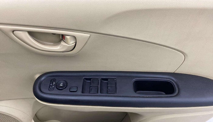 2017 Honda Amaze 1.2L I-VTEC S OPT, Petrol, Manual, 64,014 km, Driver Side Door Panels Control
