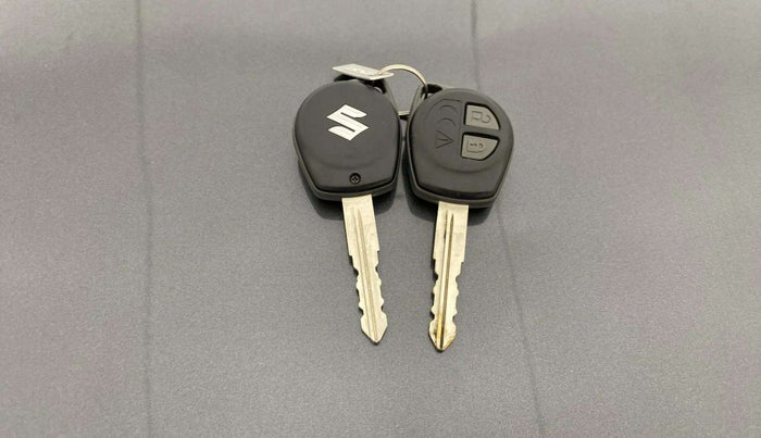 2022 Maruti Baleno SIGMA PETROL 1.2, Petrol, Manual, 24,446 km, Key Close Up