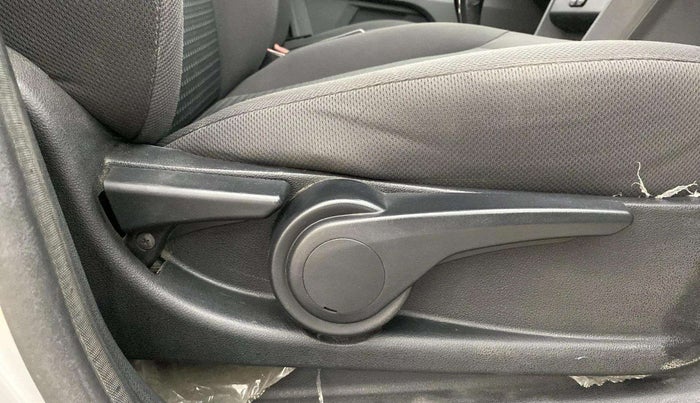 2017 Tata TIGOR XT PETROL, Petrol, Manual, 45,469 km, Driver Side Adjustment Panel