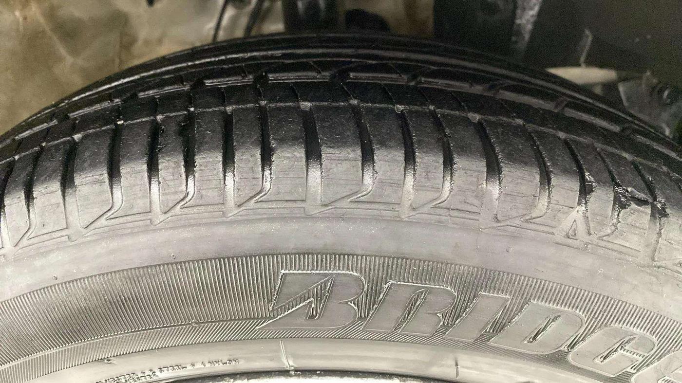 2016 Honda City 1.5L I-VTEC VX CVT, Petrol, Automatic, 99,774 km, Right Front Tyre Tread