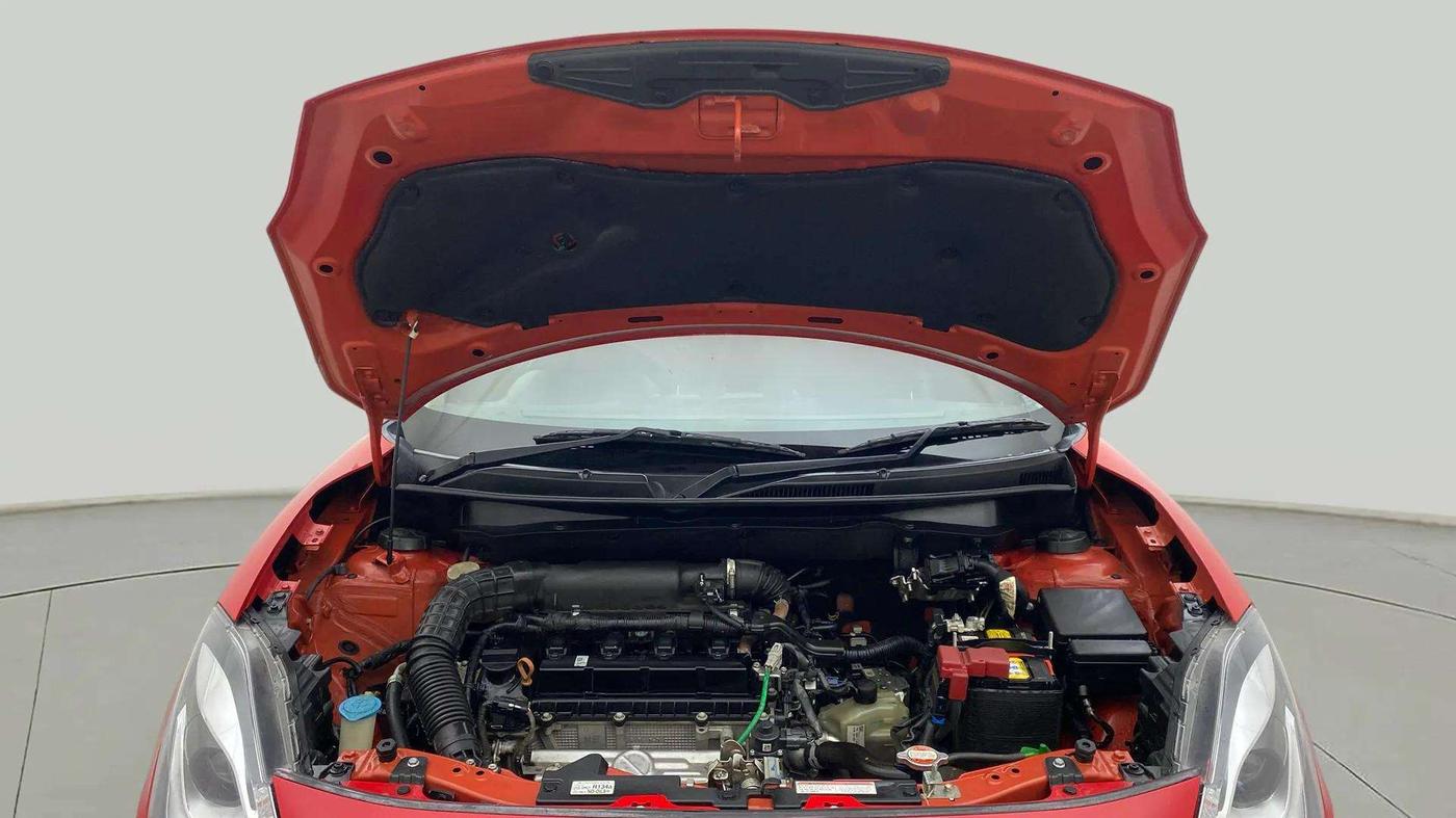2023 Maruti Swift ZXI PLUS AMT DUAL TONE, Petrol, Automatic, 15,065 km, Open Bonet