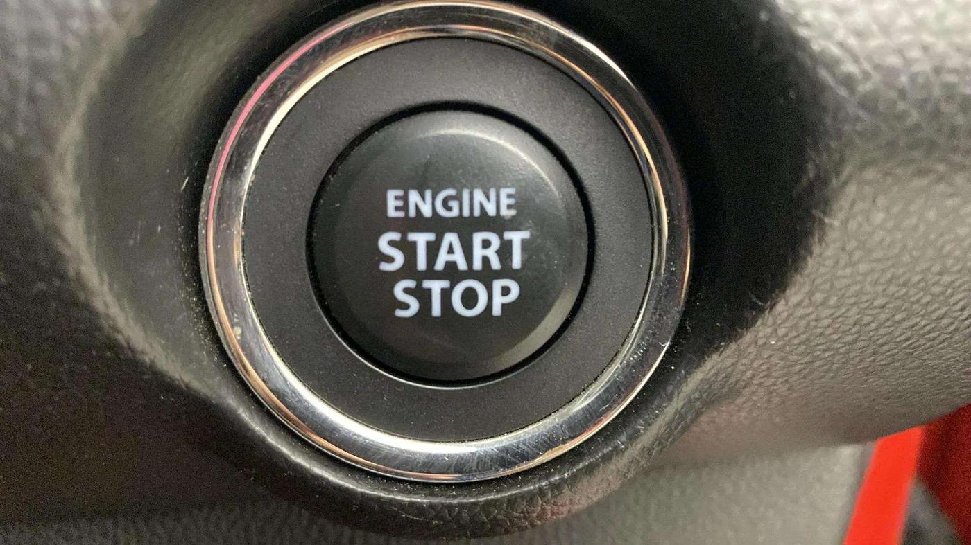2023 Maruti Swift ZXI PLUS AMT DUAL TONE, Petrol, Automatic, 15,065 km, Keyless Start/ Stop Button