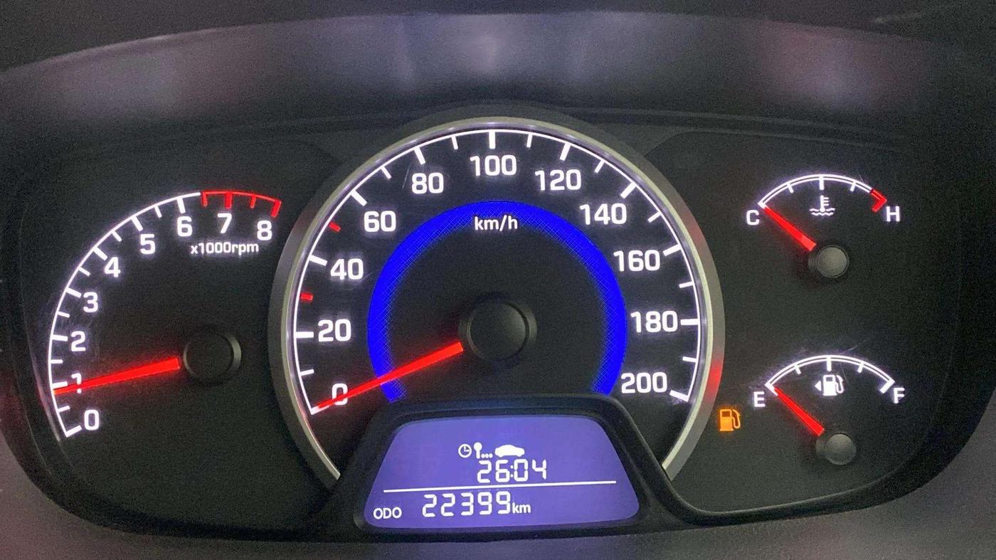 2018 Hyundai Grand i10 SPORTZ 1.2 KAPPA VTVT, Petrol, Manual, 22,460 km, Odometer Image