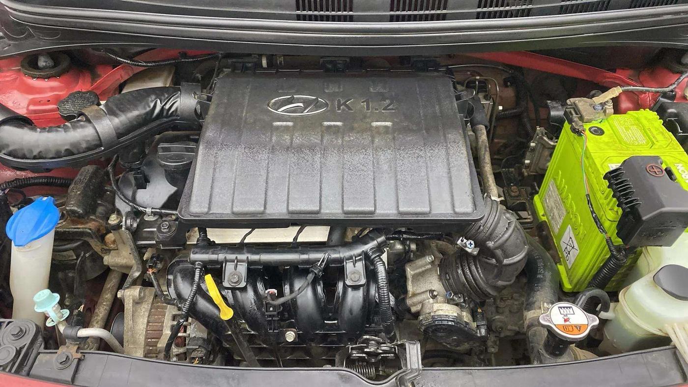 2018 Hyundai Grand i10 SPORTZ 1.2 KAPPA VTVT, Petrol, Manual, 22,460 km, Engine View