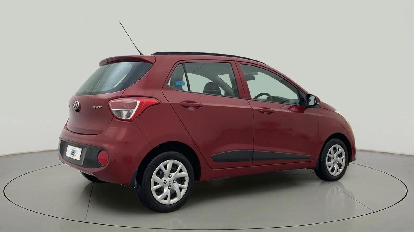 2018 Hyundai Grand i10 SPORTZ 1.2 KAPPA VTVT, Petrol, Manual, 22,460 km, Right Back Diagonal