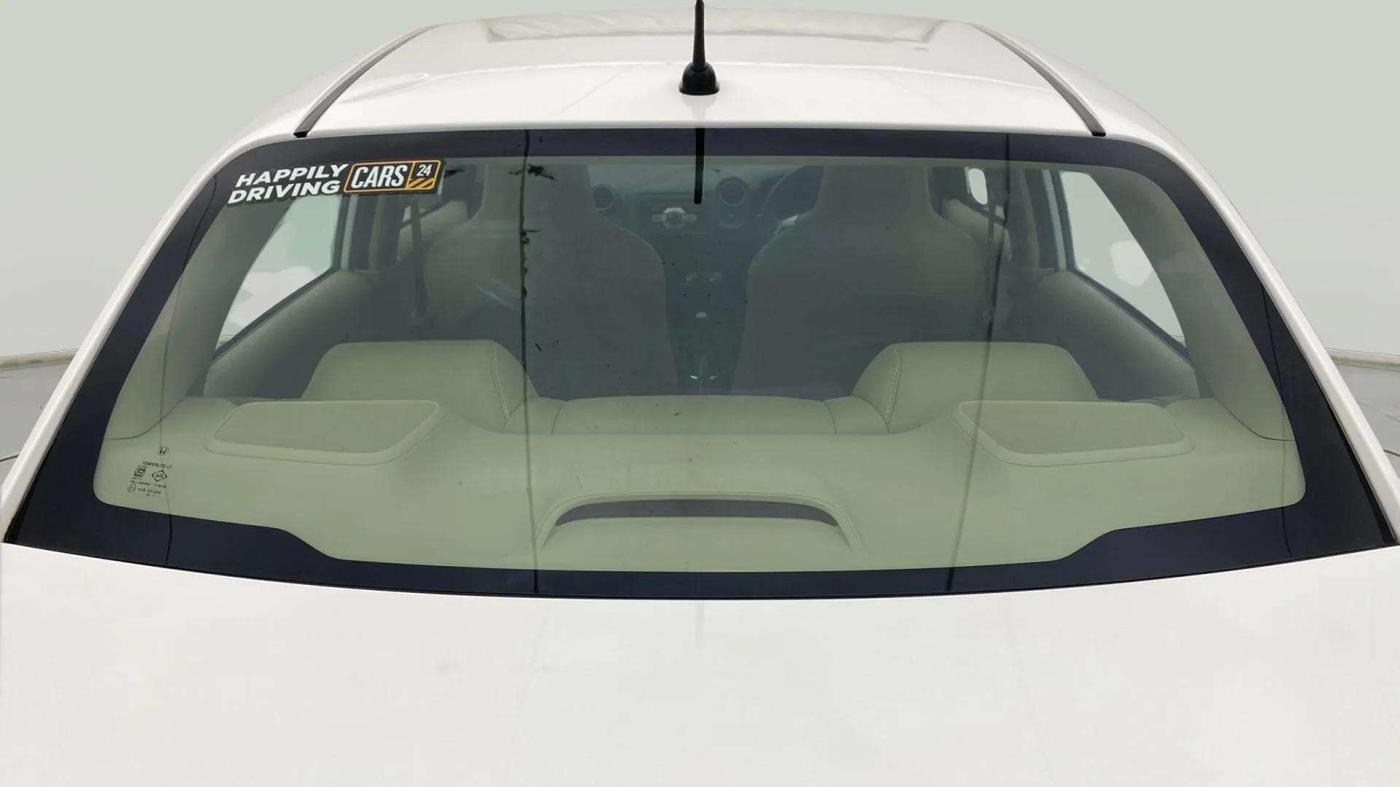 2015 Honda Amaze 1.2L I-VTEC S, Petrol, Manual, 32,022 km, Rear Windshield