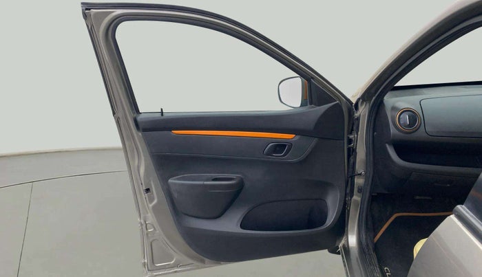 2020 Renault Kwid CLIMBER 1.0 AMT, Petrol, Automatic, 40,091 km, LHS Front Door